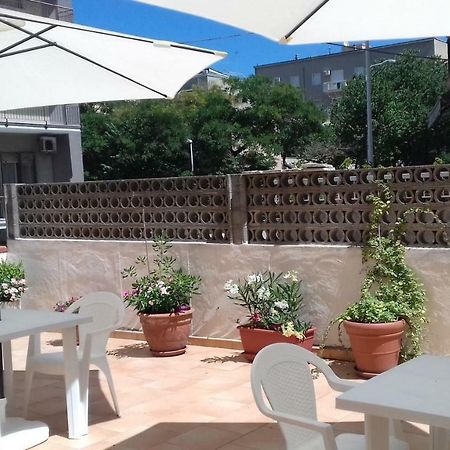 Camere In Affitto Sassari Exterior foto