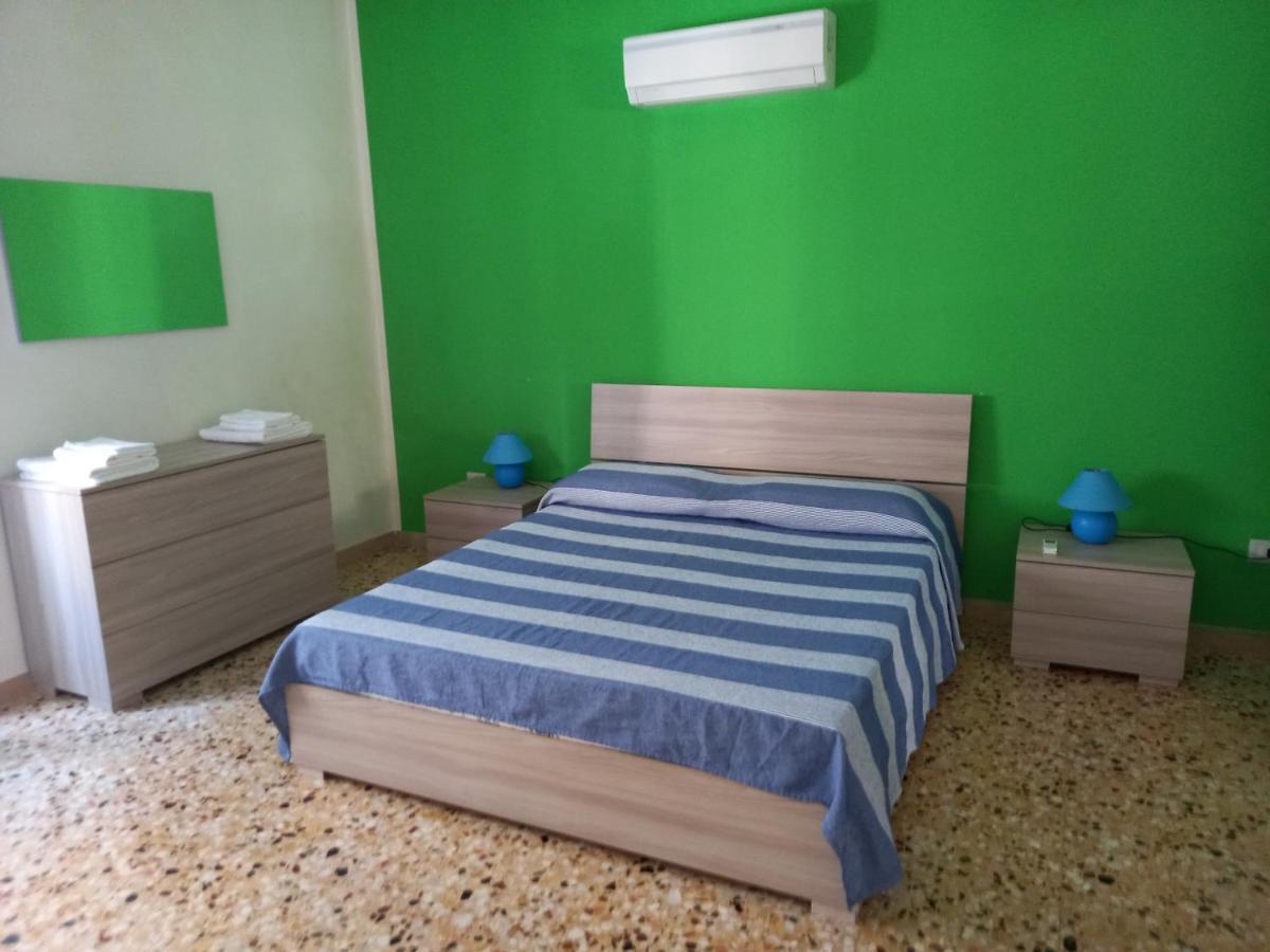 Camere In Affitto Sassari Exterior foto